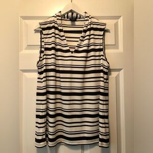 3 Ann Taylor sleeveless tops. Lot of 3 tops. 1 of 3 has tags.